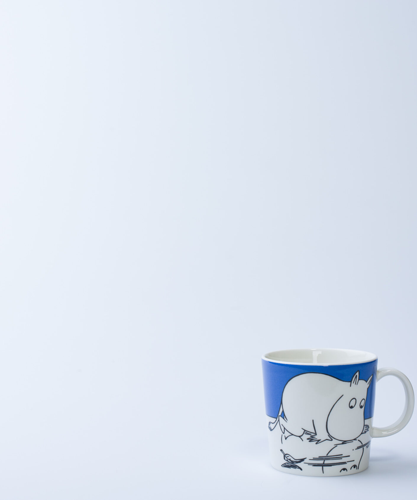 Moomin Mug "Moomintroll on ice" 1999-2012   SOLD OUT!
