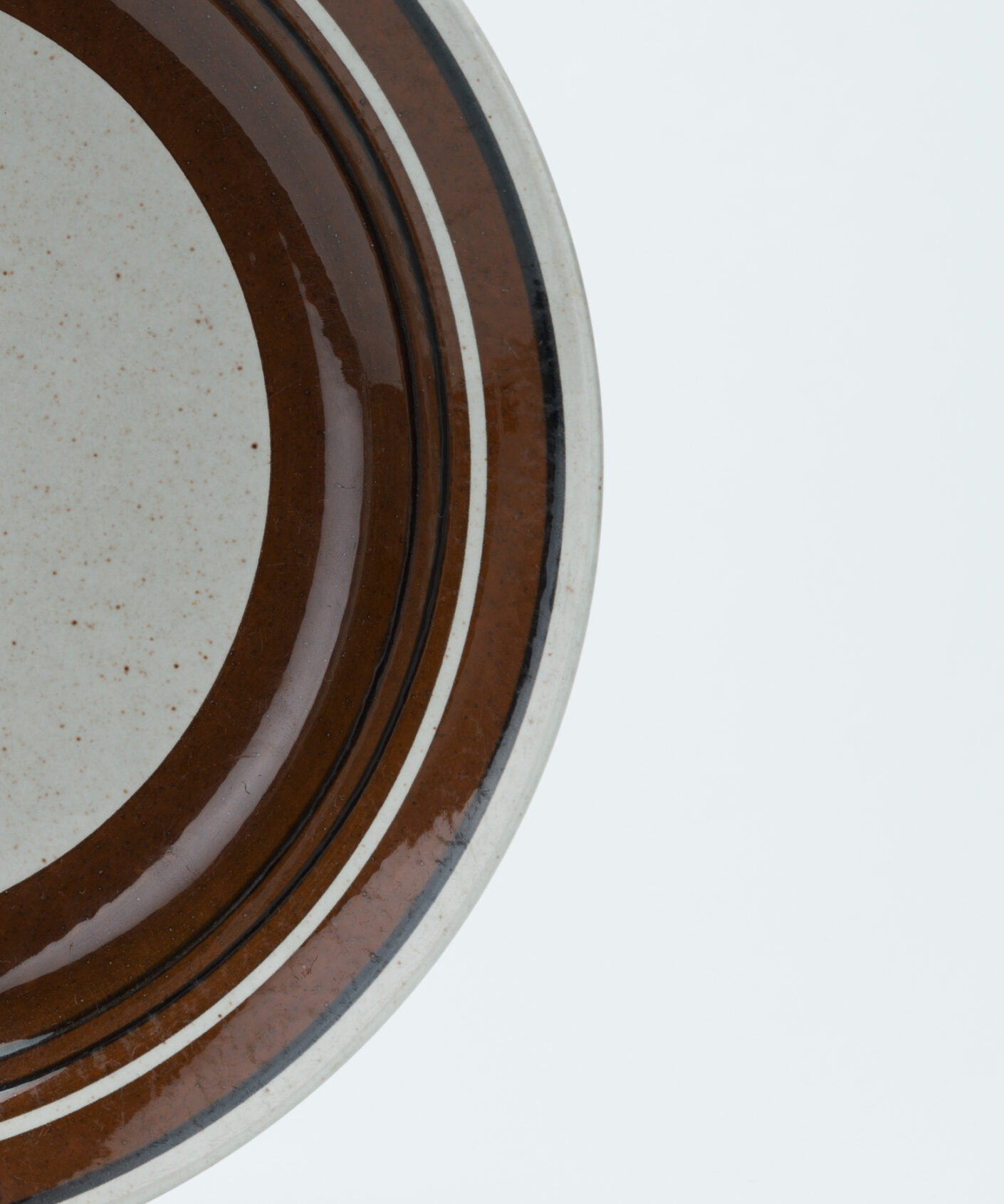 Rorstrand Isolde plate 24cm  SOLD OUT!