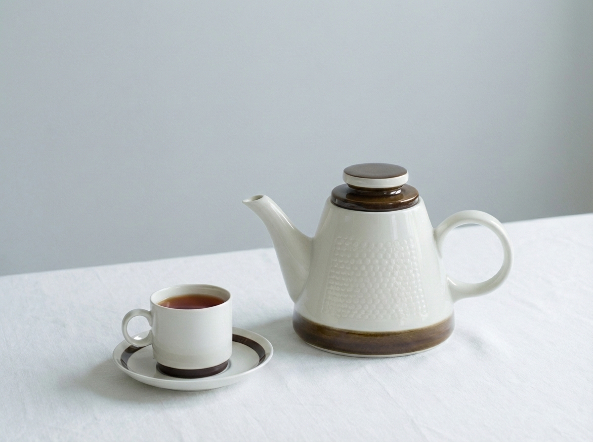 Rörstrand "Forma" Tea Pot Rörstrand "Forma" Tea Pot